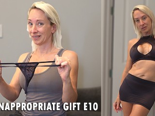 IL REGALO INAPPROPRIATO E10 La Festa Della Matrigna Va Bene per Il Figliastro - MILF STELLA 4K VIDEO COMPLETO GRATUITO