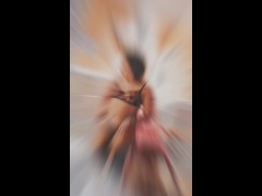 Latina quenada por vela por todo su cuerpo