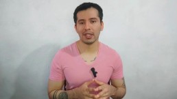 Jovencito de 22 años es penetrado por los 20cm del padre de su mejor amigo en una casa de encuentros