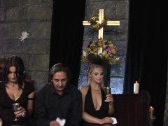 Naughty Babe Spreads Her Legs Wide So Her Pussy Can Get The Deep Dicking It Deserves