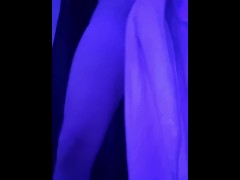 Alexander Audran si esibisce LIVE in una chat PUBBLICA SBORRANDO con un CAZZO ENORME - POV