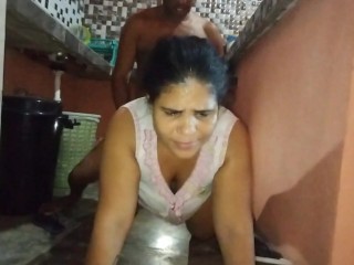 I Call my Neighbor to help me and he Ends up Fucking me with his Delicious Cock. Spanish Porn