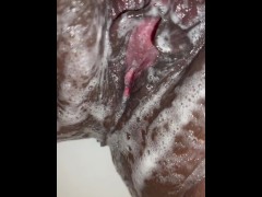 Bath time - Screenshot 1 of 16 - Soapy Pussy