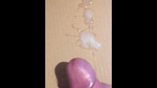 Мой камшот попал в логотип на банке газировки