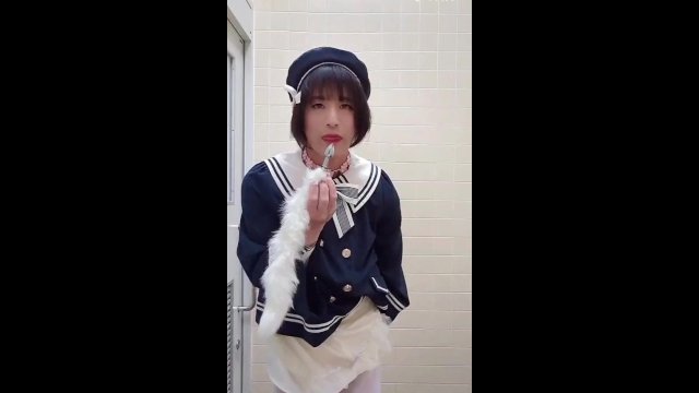 アナルプラグしっぽおむつおもらしオナニーDiaper masturbation.