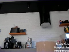 Annina Barista Skill - Screenshot 4 of 16 - Hot Kissing