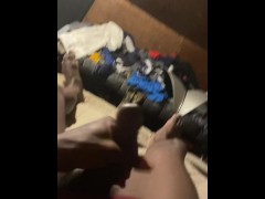 Elite - Screenshot 7 of 16 - Fast Cum Handjob