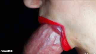 BEST RED LIPSTICK BLOWJOB from SEXY BRUNETTE! Magic DICK Sucking TECHNIQUE!