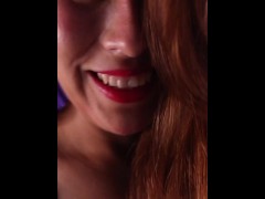 Morocha  con pollera y dilatador anal - Screenshot 4 of 16 - Sex Toy