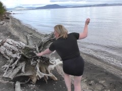 Kiwi trashy MILF slut public display at the motor racing