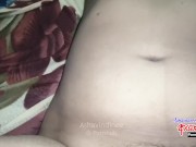 Preview 2 of Sexy body shaking female orgasm ever ජූස් යනකොට මෙච්චර වෙවුලන ලන්කන් කැල්ලක් දැකලා තියෙනවාද...