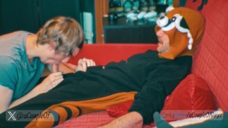 🦝I Blow my Friend while he is Chilling in his Tanooki Pyjamas 🦝
