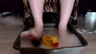 ASMR POV Foot Spa para Mistress!