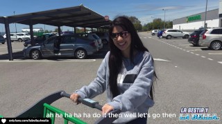 i have sex with a stranger from the supermarket in his car a rich ANAL SEX CAR AMATEUR