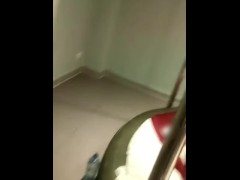 Mi esposo graba cuando su amigo me la mete, ME ENCANTO HASTA SONREIA