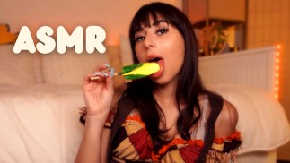 LUNAREXX ASMR WET LOLLIPOP SUCKING AND LICKING 🌽 [Brain Orgasm]