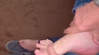 Озерный день, чтобы размять пальцы ног