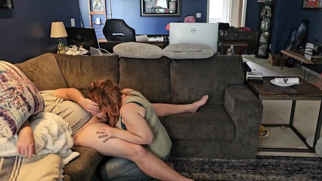 I secretly sucked off my sisters husband while she worked