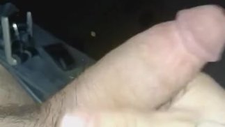 揉搓肥鸡巴