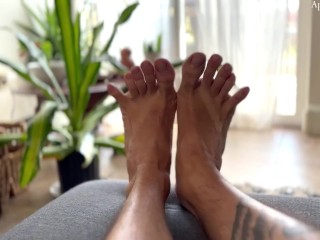 Mit Hochgelegten Füßen Entspannen
