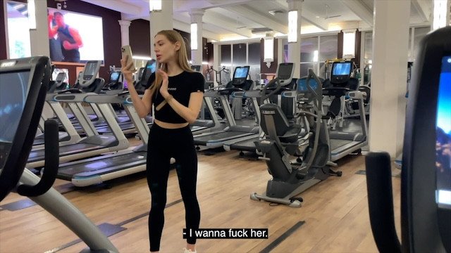 Fuck with a stranger in the gym