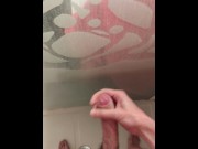 Preview 3 of Je gicle sans les mains sous la douche d'une amie