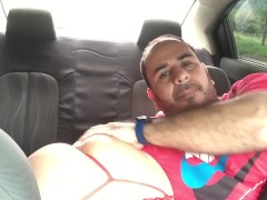 Secretary sucks taxi driver's cock on the way to the airport