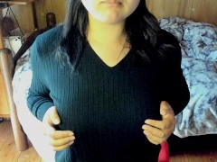 オナニー後の愛液とマンカスが付いたショーツをあなたに被せてくる日本人女性。 - Screenshot 1 of 16 - 日本人