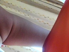 くちゅくちゅえっちな音を立てながらのオナニー。くしゃみをした拍子にイク日本人女性。 - Screenshot 13 of 16 - 日本人