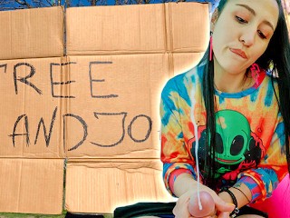 Brunette Hippie makes Outdoor Handjob for Free