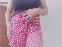 احح توحشت نصورلكم و انا كنكفت و كنتخايل زب كيمشي و يجي فوق طبزني 10/16