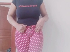 احح توحشت نصورلكم و انا كنكفت و كنتخايل زب كيمشي و يجي فوق طبزني 5/16