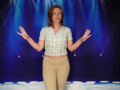 Embarrassed Naked Female Comedian ENF - Screenshot 6 of 16 - Enf
