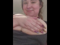 TITTY FLASH - Screenshot 6 of 16 - Kitten