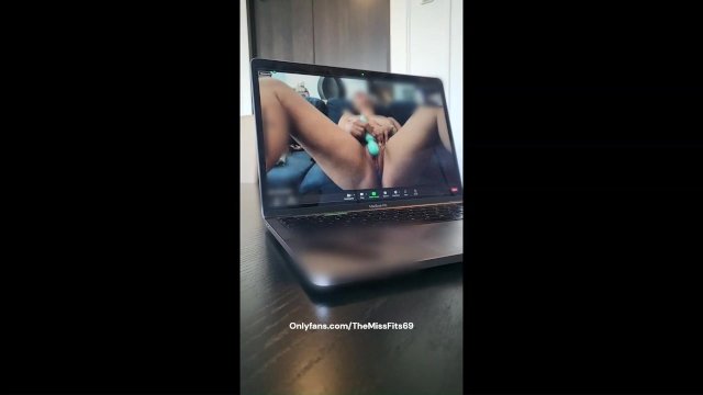 Cumming and squirting for my work crush on Zoom