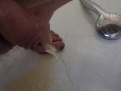 Pissing and squating - Screenshot 16 of 16 - Piss