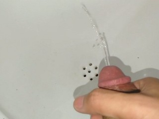 Moet Plassen Na Betrapt Op Masturberen in Openbaar Toilet / Pinoy Amateur