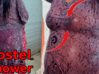 فتاة جامعية تمارس الجنس في حمام النزل - Latina Hot BBW College Girl Shower Sex in Hostel Bathroom