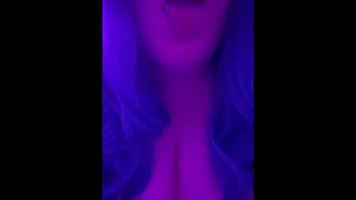 BBW Blue Hair Big Tits Jouant avec elle-même • Dirty Talk Gémissant