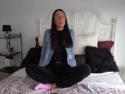 Preview 3 of Ersties - Alison G zeigt uns ihre liebste Art zu masturbieren