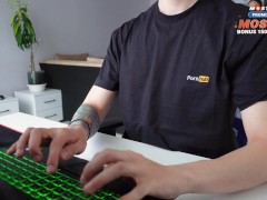 Моя сводная сестра знает как меня расслабить - Screenshot 1 of 16 - Slim