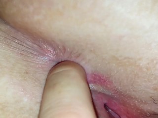 Finger my Asshole. with my Pussy Juices.