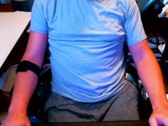 Another Wet Gaming Session! - Screenshot 1 of 16 - Pee