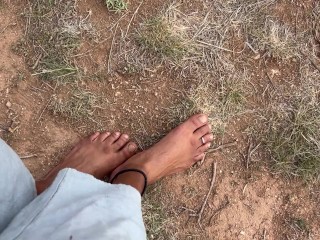 Super Sexy Bare Feet Walking in Flip Flops