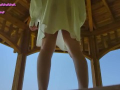 下着姿で露出しながら野外でフェラ - Screenshot 6 of 16 - Japanese