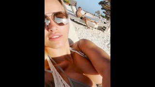 Jill Hardener Invites Stranger to her Room in a Beach Hotel, Gives Blowjob and Gets Fuck