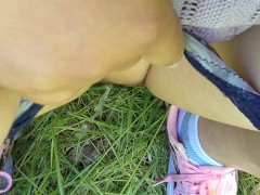 【主観】野外放尿しちゃう変態日本人女性♥️