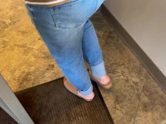 SQUIRTING AT MY MOMS EYE DOCTOR APPOINTMENT - Screenshot 3 of 16 - Masturbation Squirt
