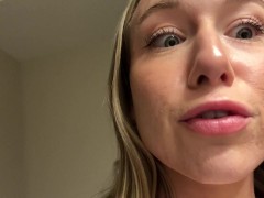 SQUIRTING AT MY MOMS EYE DOCTOR APPOINTMENT - Screenshot 4 of 16 - Briar Riley
