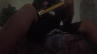 (sur toutes les plates-formes) parents gémissant dans l’autre pièce pendant que je joue de la guitare 15